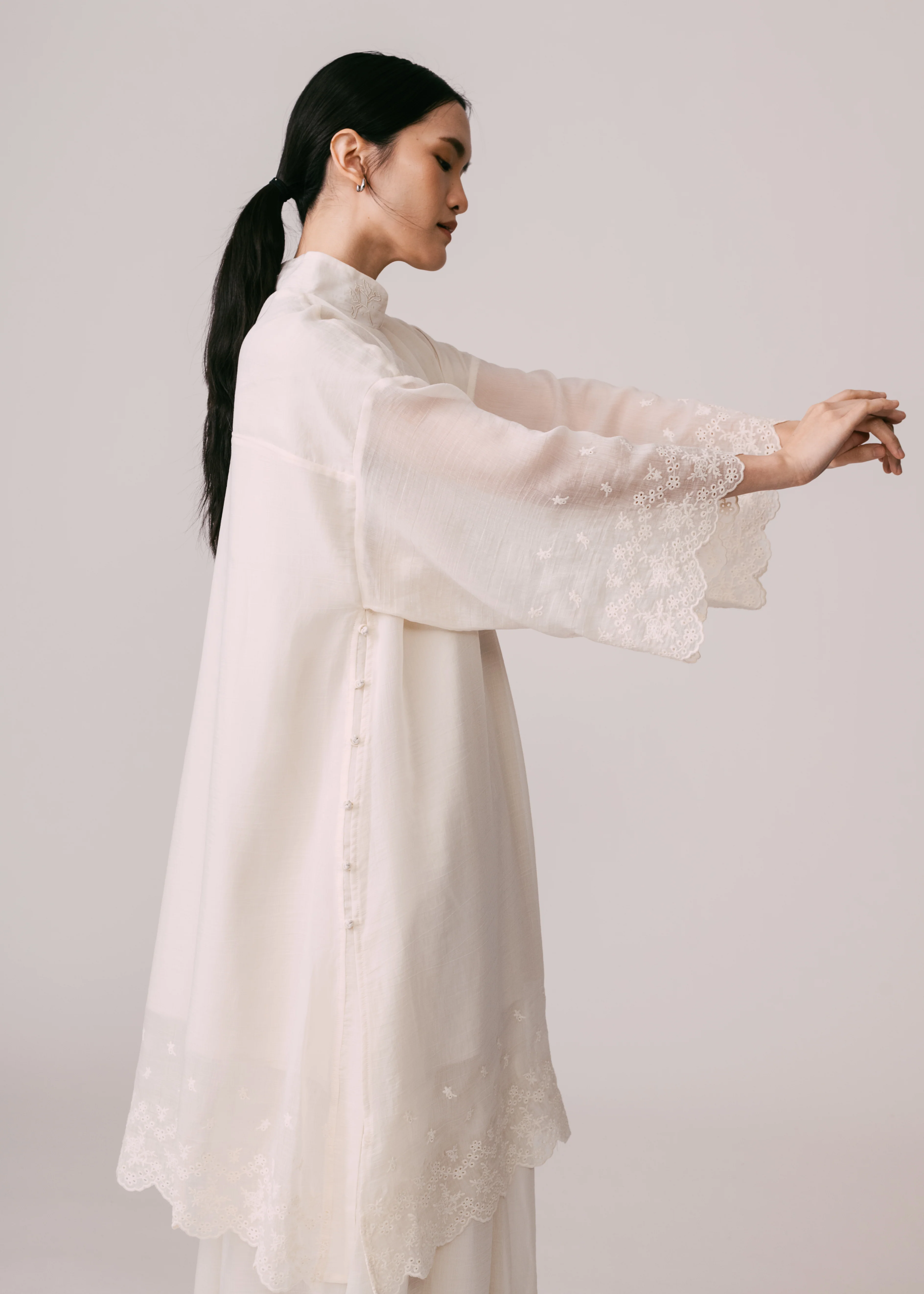 Women: Terbit Loose Kurung Top (Beige) - Image 8