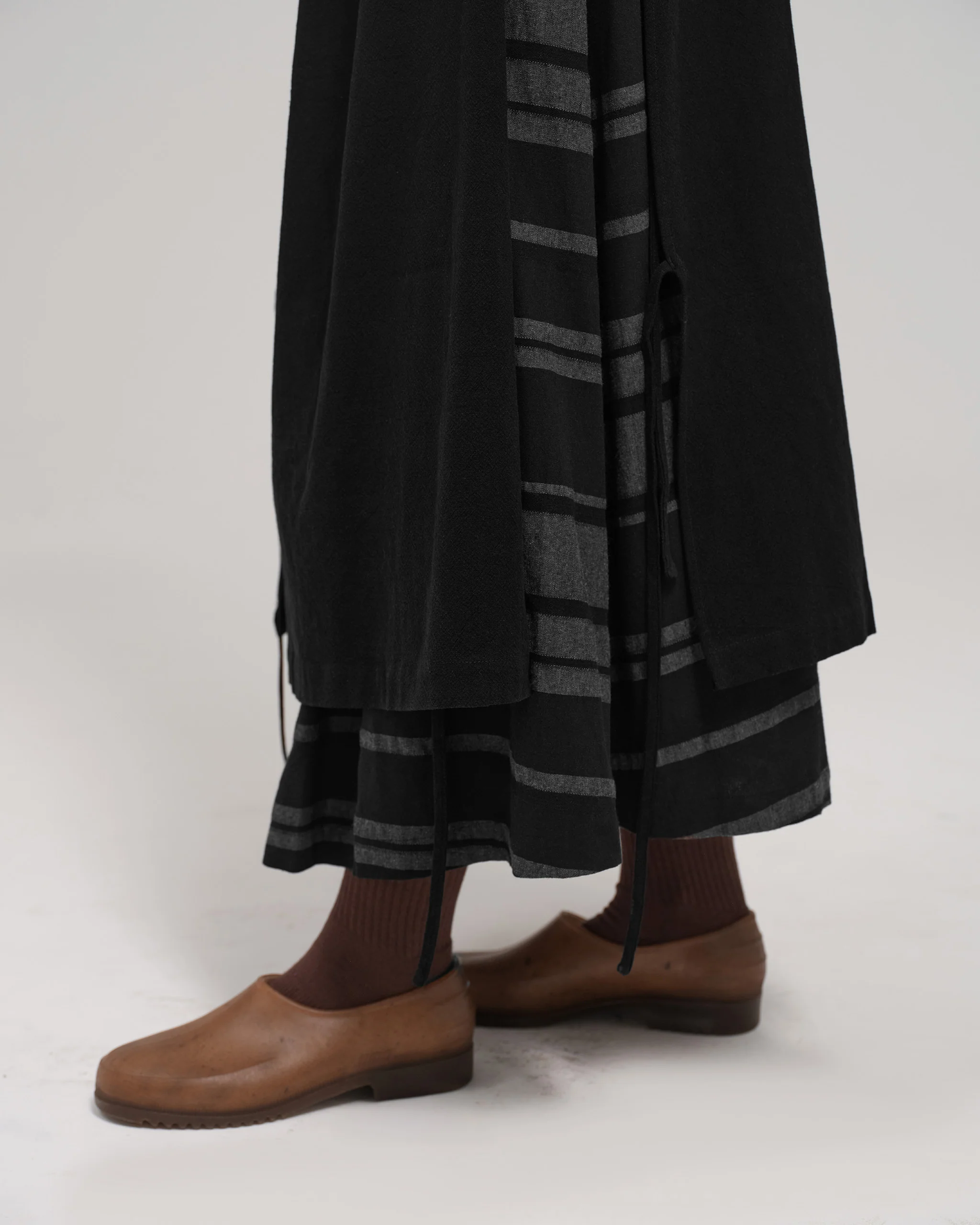 Women: The Midi Skirt (Stripe Black) - Image 9