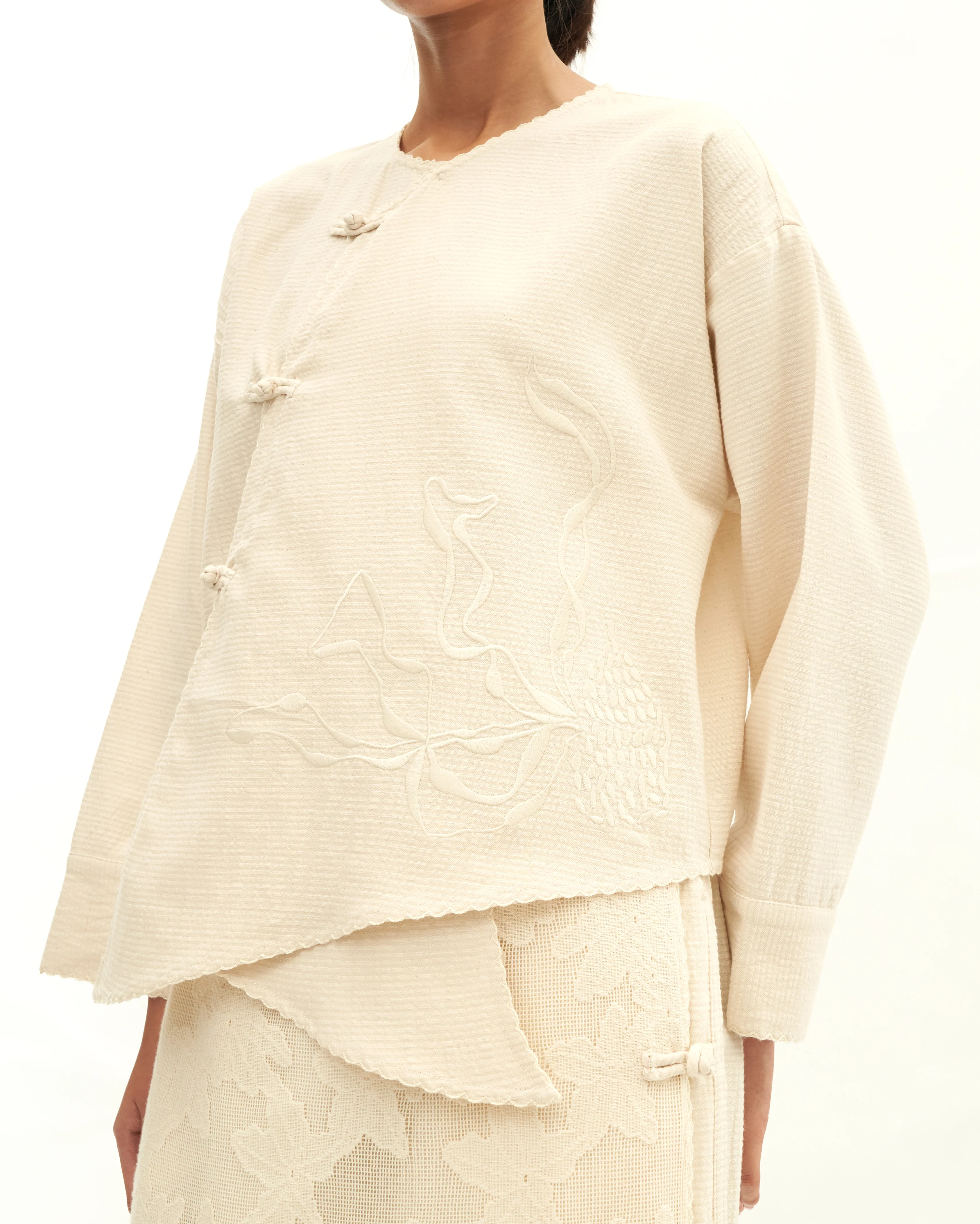 Women: Tiān Kebaya Top (Sand) - Image 7