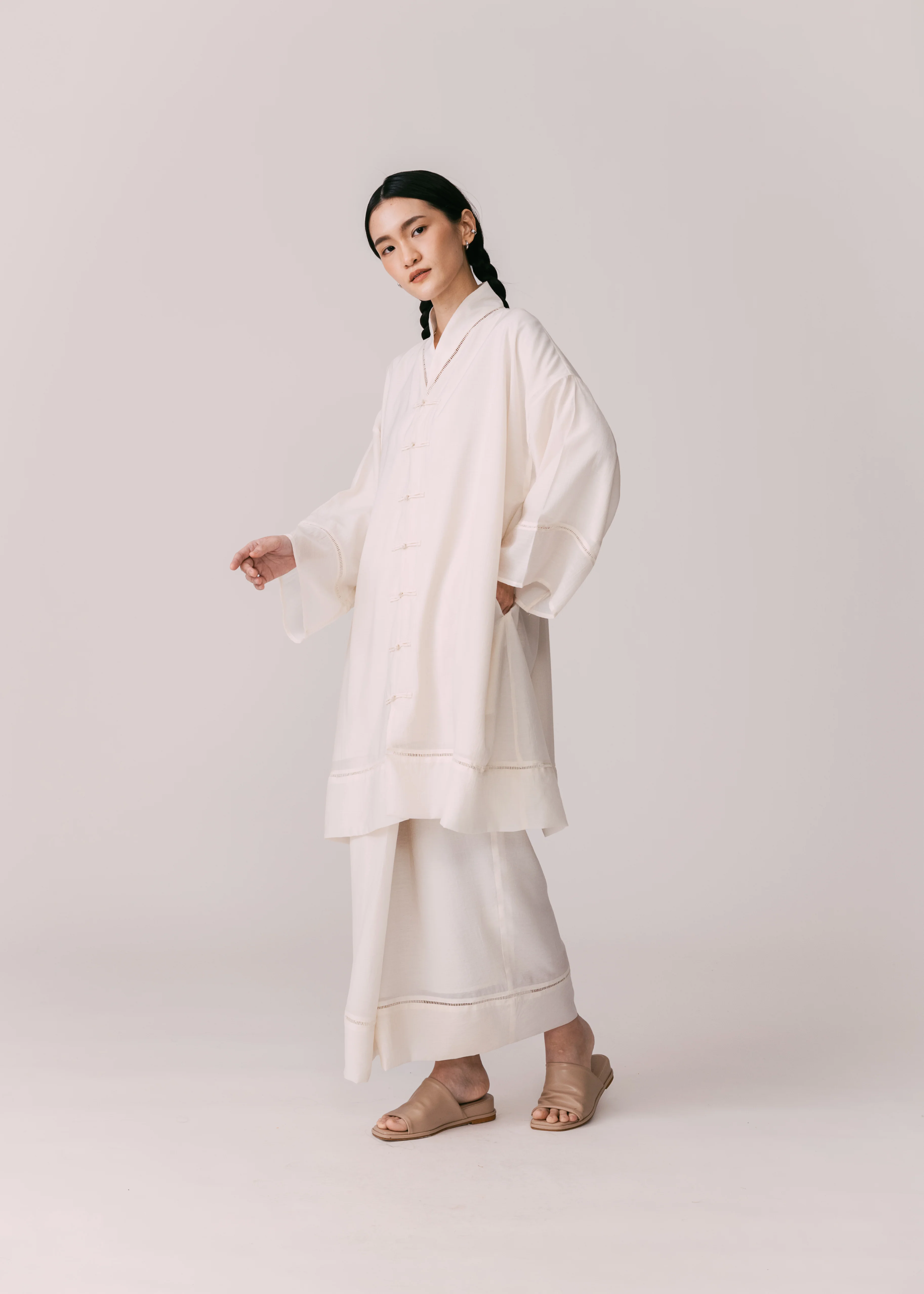 Women: Tumboh Wrapped Sarung (Off White) - Image 6